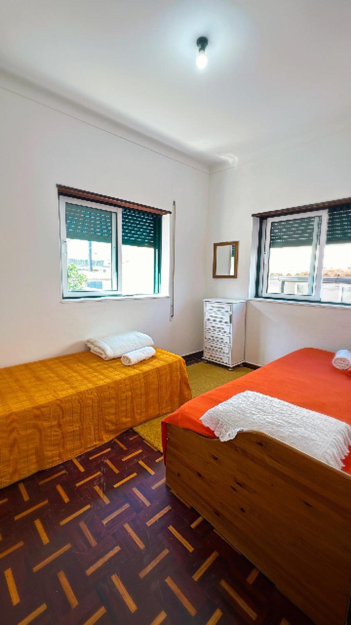Ostello House Mariona Caminha Esterno foto
